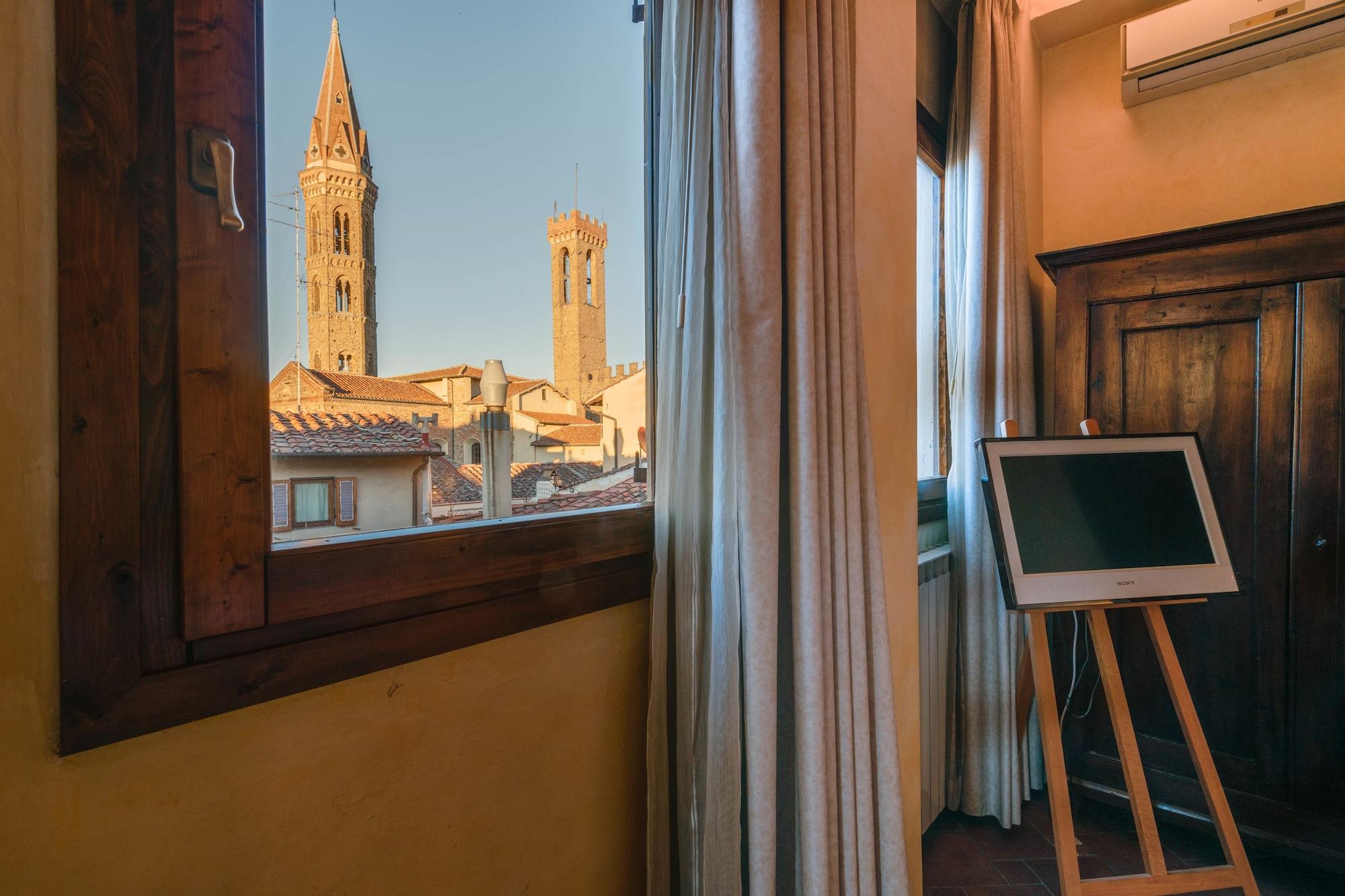 Residenza D'Epoca In Piazza Della Signoria Acomodação com café da manhã Florença Exterior foto